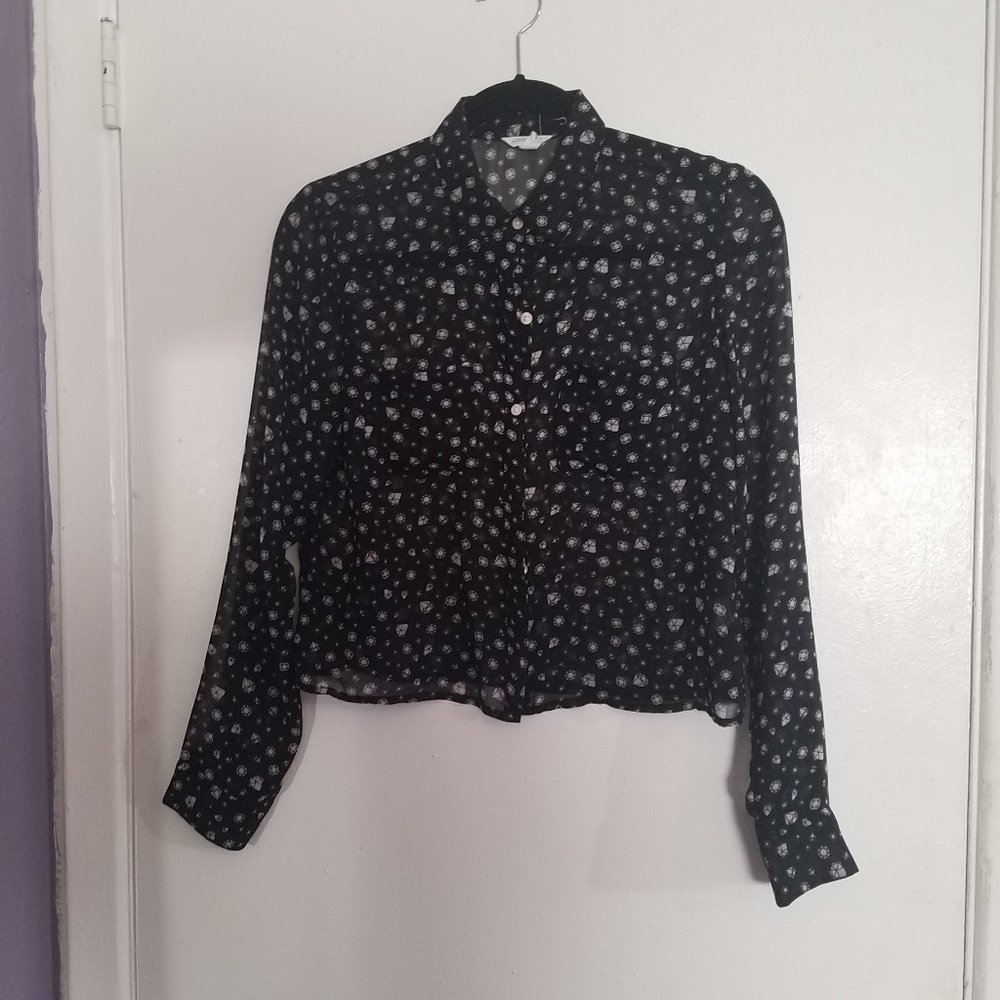 Black shirt